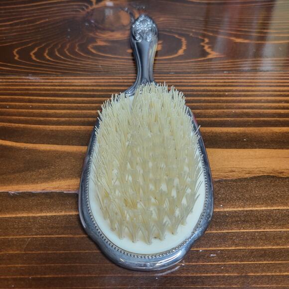 VTG Heavy Silver Plated Ornate Floral Filigree Grooming Vanity Hair Brush 7.75" - Picture 8 of 12
